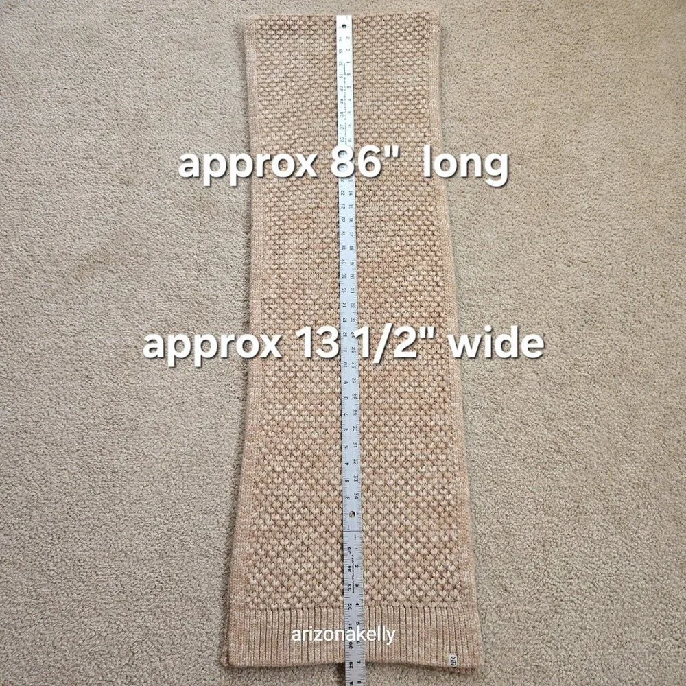 NWOT Banana Republic Merino Popcorn Stitch Scarf in Taupe CHUNKY!